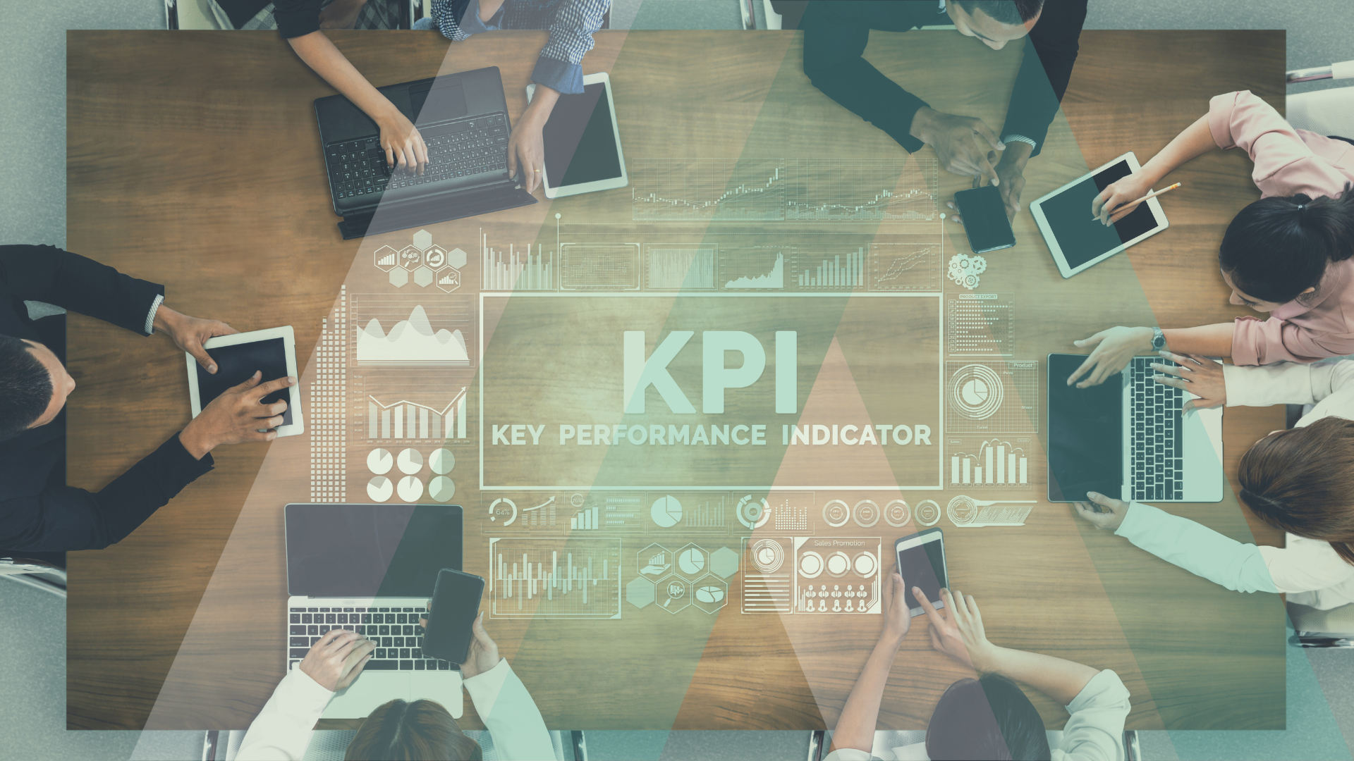Beyond KPIs: A Comprehensive Guide to Employee Performance Management in the Modern Workplace